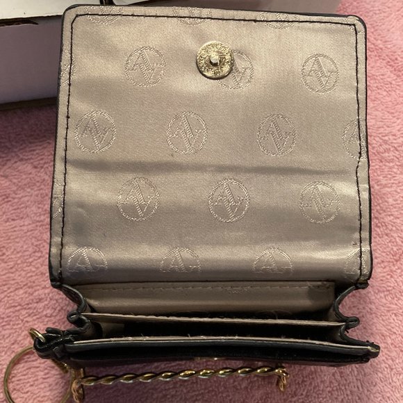 ADRIENNE VITTADINI Studio WALLET/COIN PURSE-Black with Snap & Keychain-GUC - Picture 4 of 8